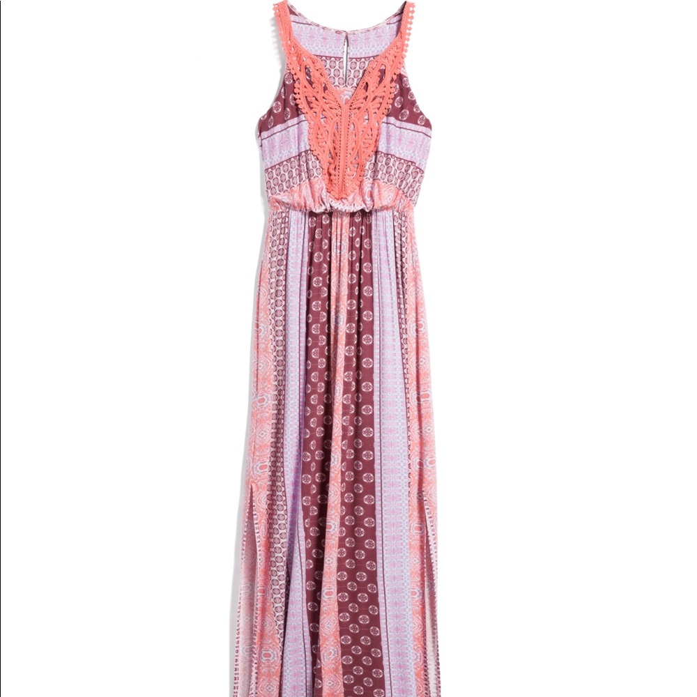 Crochet Detail Knit Maxi Dress